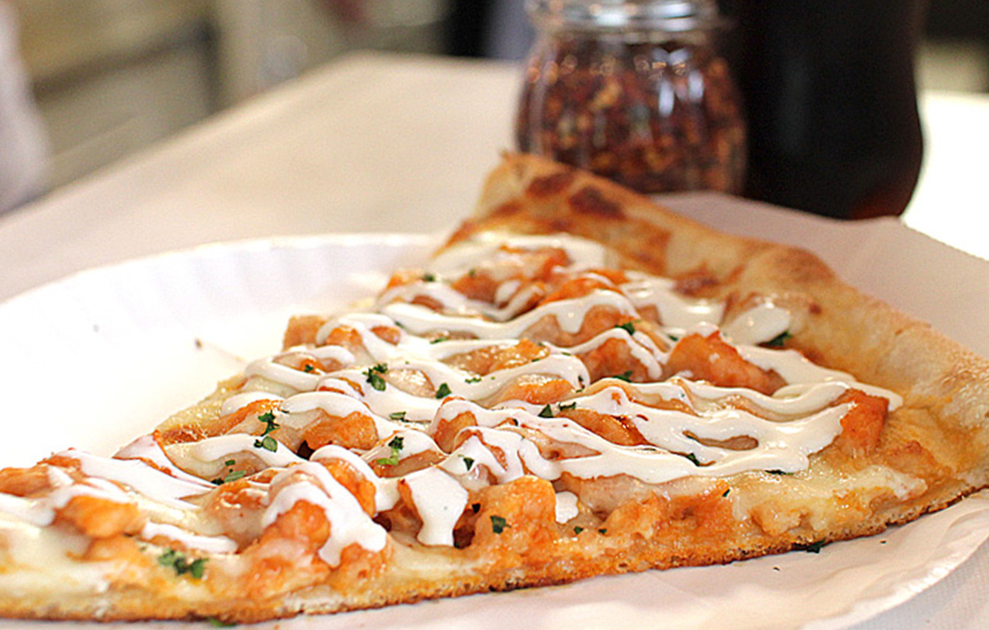 Lombardo's pizza shop